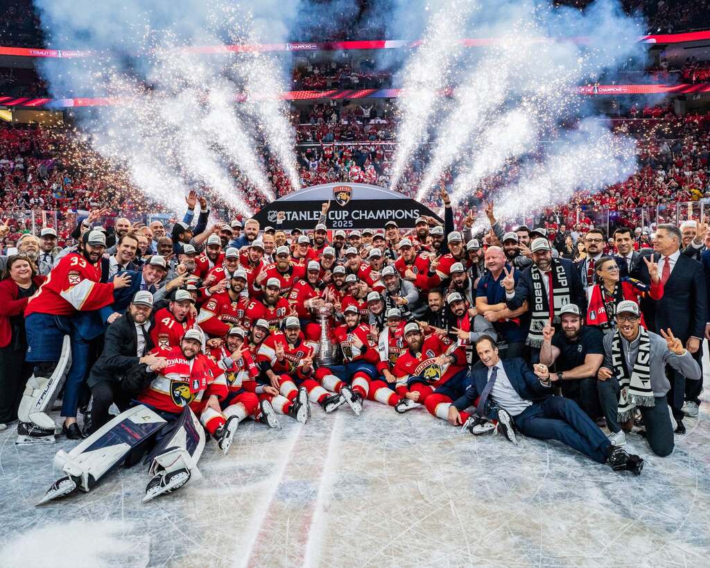 Флорида Пантерз з Кубком Стенлі